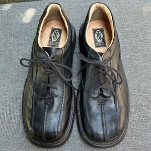 London Underground Shoes Vintage 9s Y2k London Underground